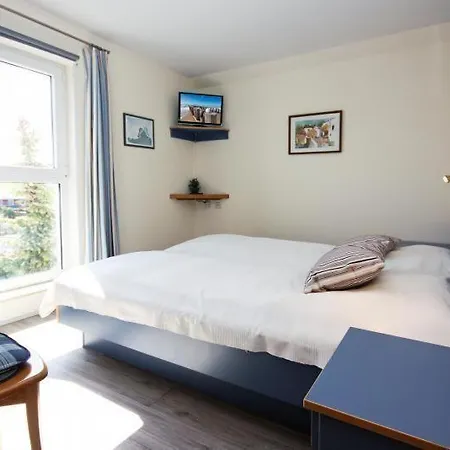 Apartment Yachthafenresidenz-wohnung-9310-900